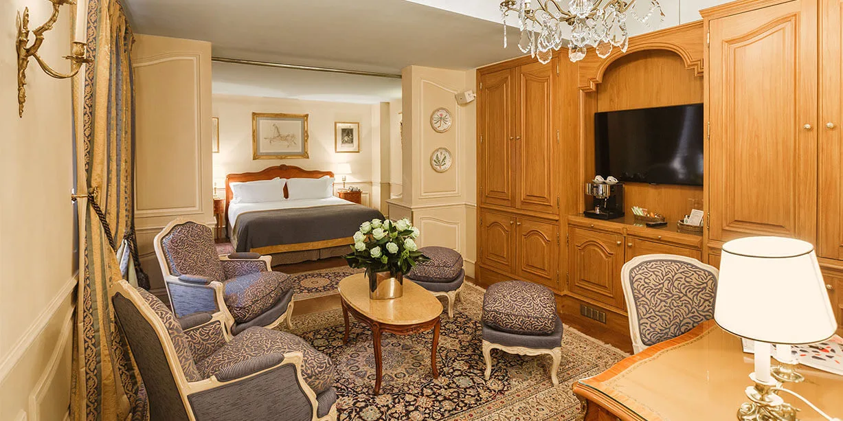 ジュニアスイート 18 Junior Suite 2 Luxembourg Parc Hotel Paris jpg