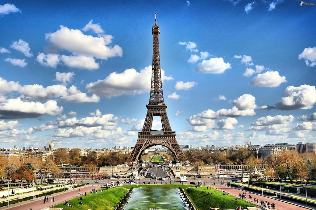 エッフェル塔 1 Tour Eiffel 1024x683 1
